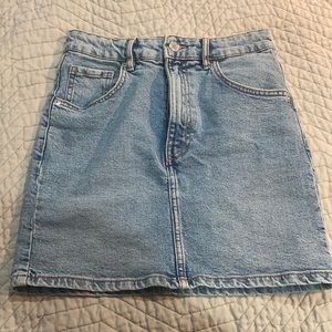 Zara denim skirt size 24
